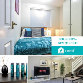 Tudors eSuites 4 Bedroom House Driveway & Garden